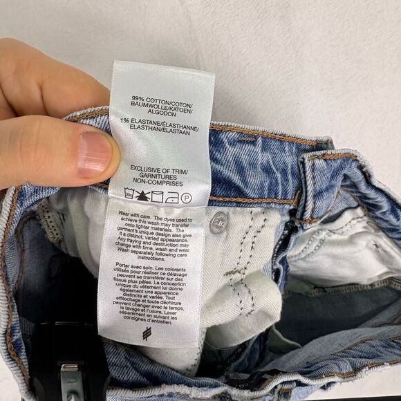 Silver Jeans High Rise Raw Hem Distress Detail Desirable Jean Shorts Size 29 - Picture 12 of 13